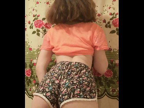 ❤️ सेक्सी युवा बेब अलग करना बंद उसकी शॉर्ट्स पर कैमरा ❤️ गुणवत्ता अश्लील पोर्न पर hi.sexygirlspics.ru ❤